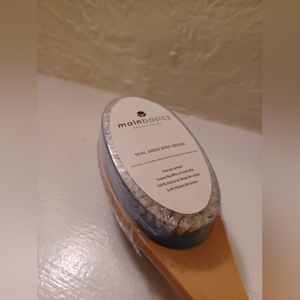 Main Basics Double Sided Body Brush